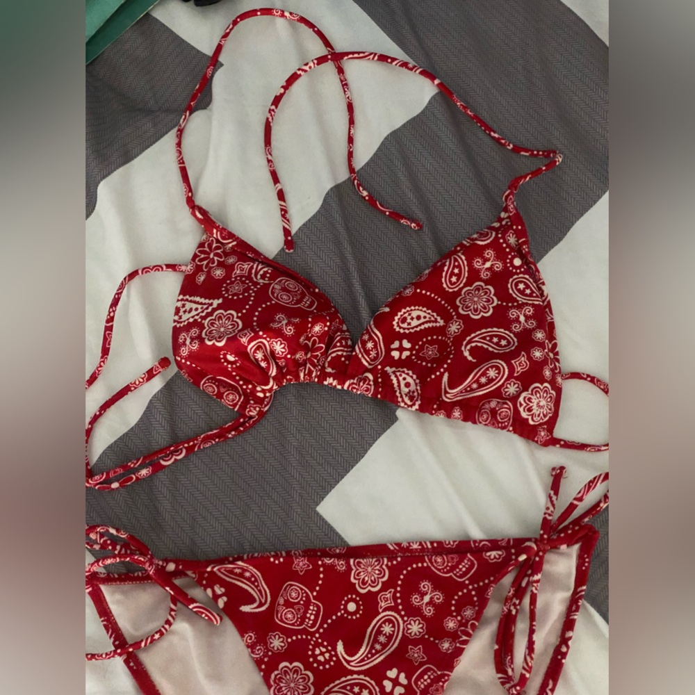 Super Cute and Comfy Red Bikini 2-piece Set